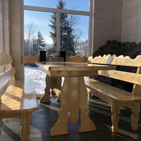 дзвін карпат Lodge