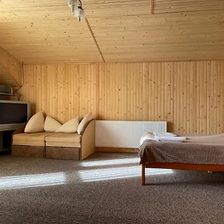 Lodge дзвін карпат