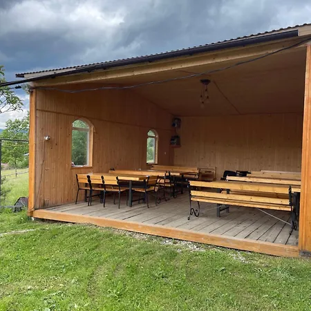 дзвін карпат Lodge